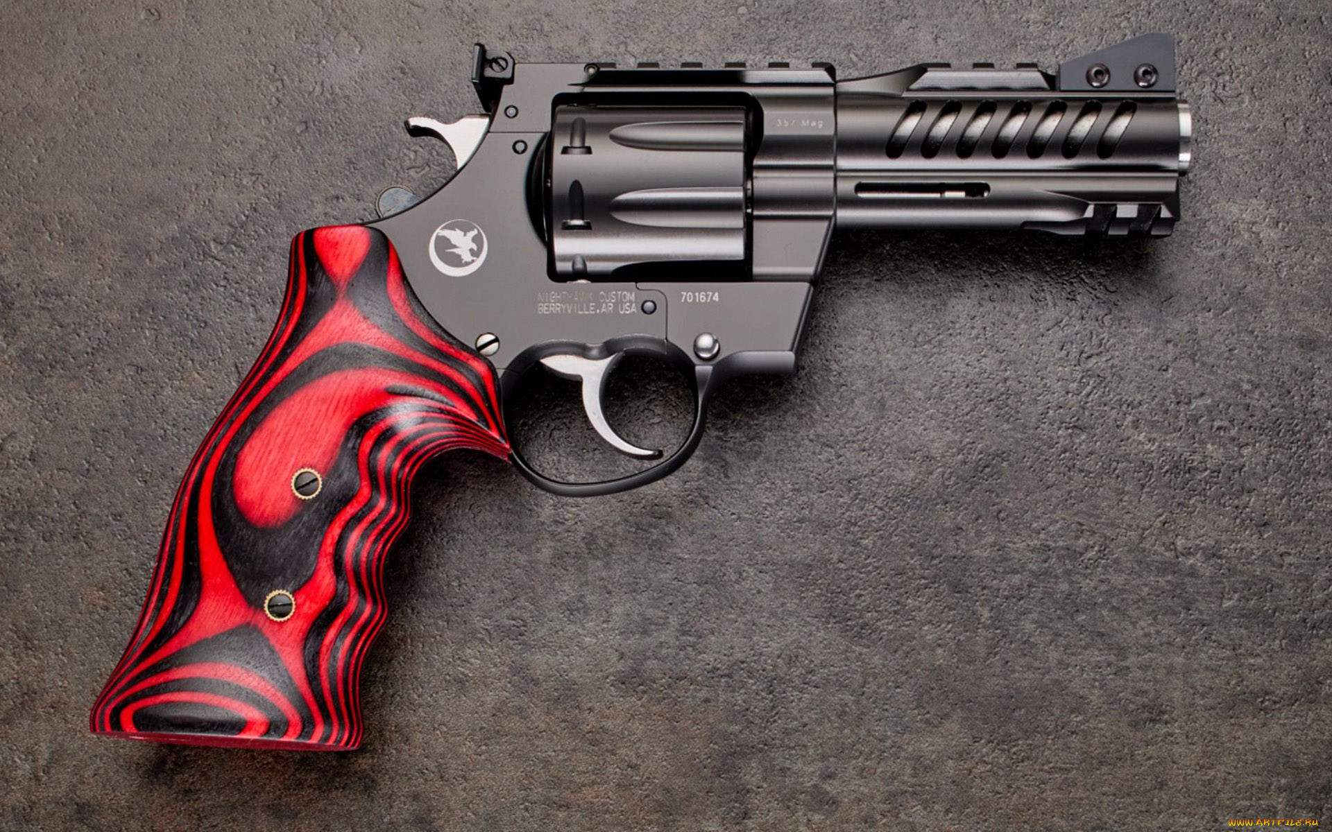 , , revolver